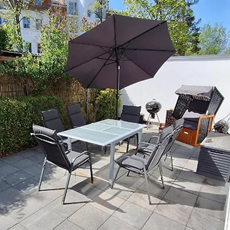 Holiday home Johanna Brinkmannhaus -historisch Viel Platz Fast Am Sauna Terrasse Grill Heringsdorf (Usedom)