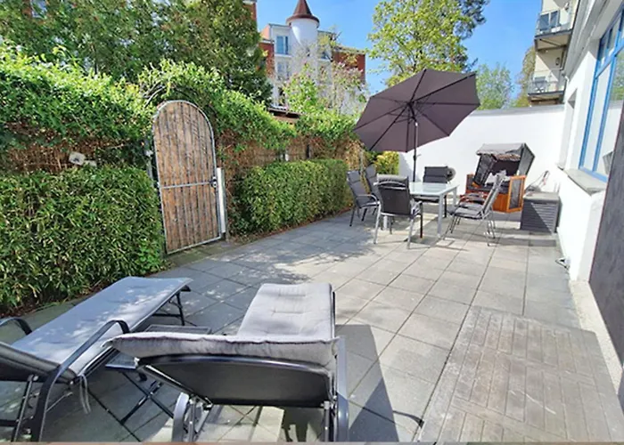 Brinkmannhaus Johanna - Grosszügig - Historisch - 2 Minuten Zum * Ostseebad Heringsdorf